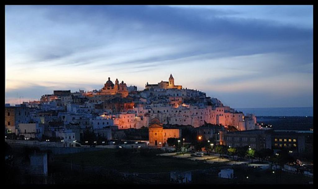 Trulli Aurasia Ostuni Εξωτερικό φωτογραφία