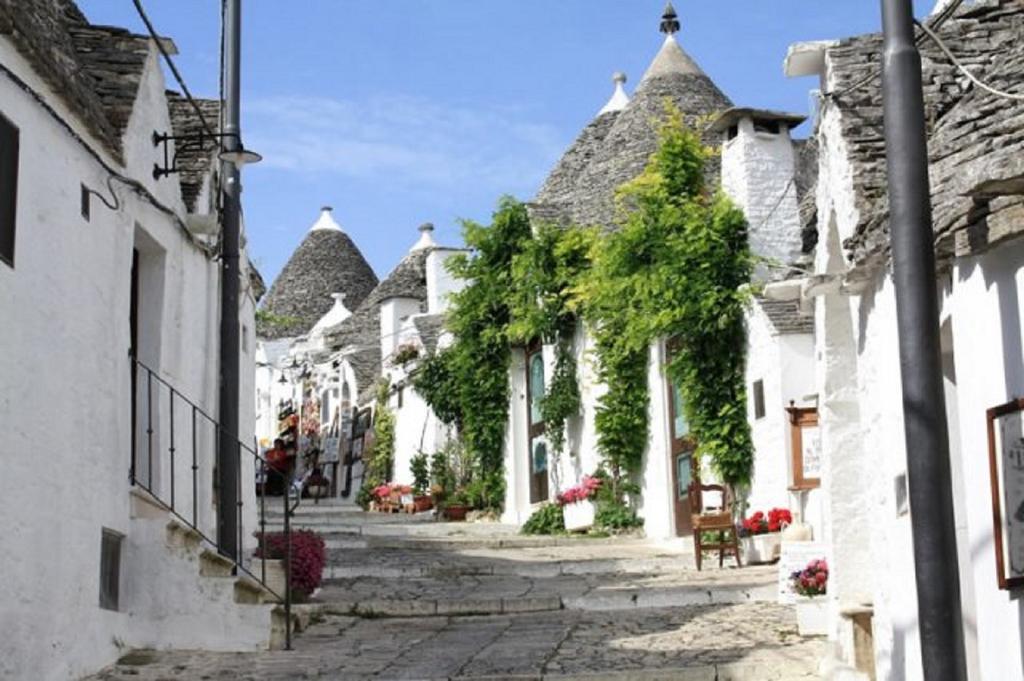 Trulli Aurasia Ostuni Εξωτερικό φωτογραφία